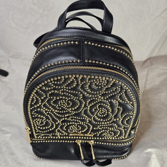 NWT MICHAEL Michael Kors Rhea Medium Rose Studded Leather Backpack main image 8